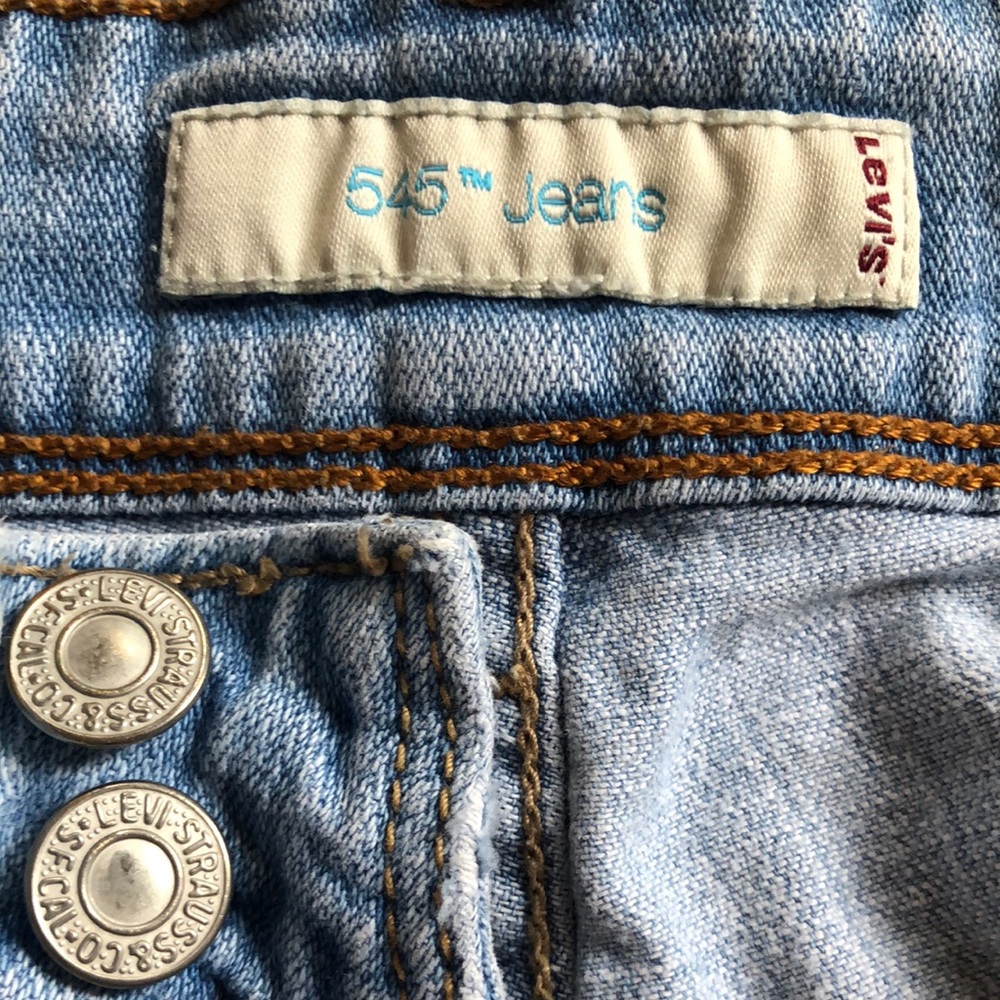 Levi’s shorts